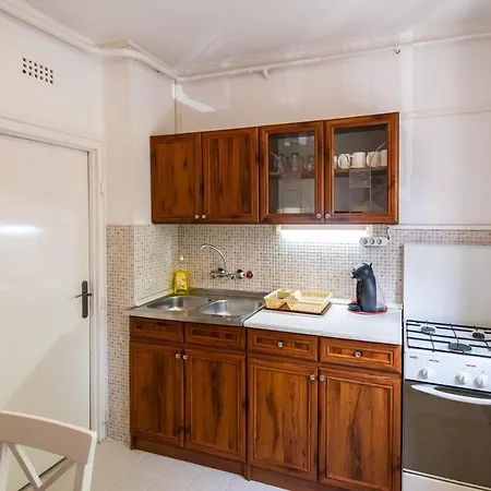 Kis Janos דירה סופרון