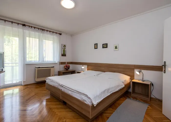 Kis Janos Apartmán Šoproň